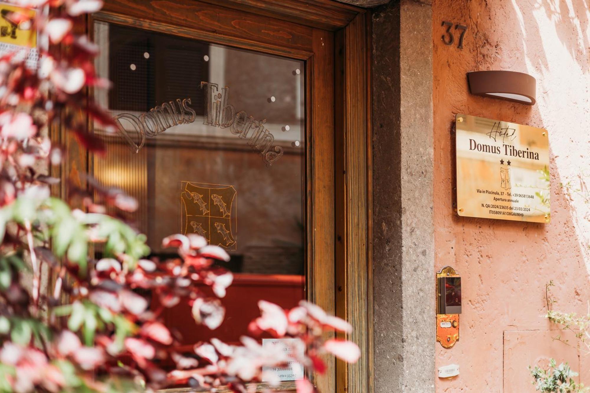 Hotel Domus Tiberina Ρώμη Εξωτερικό φωτογραφία