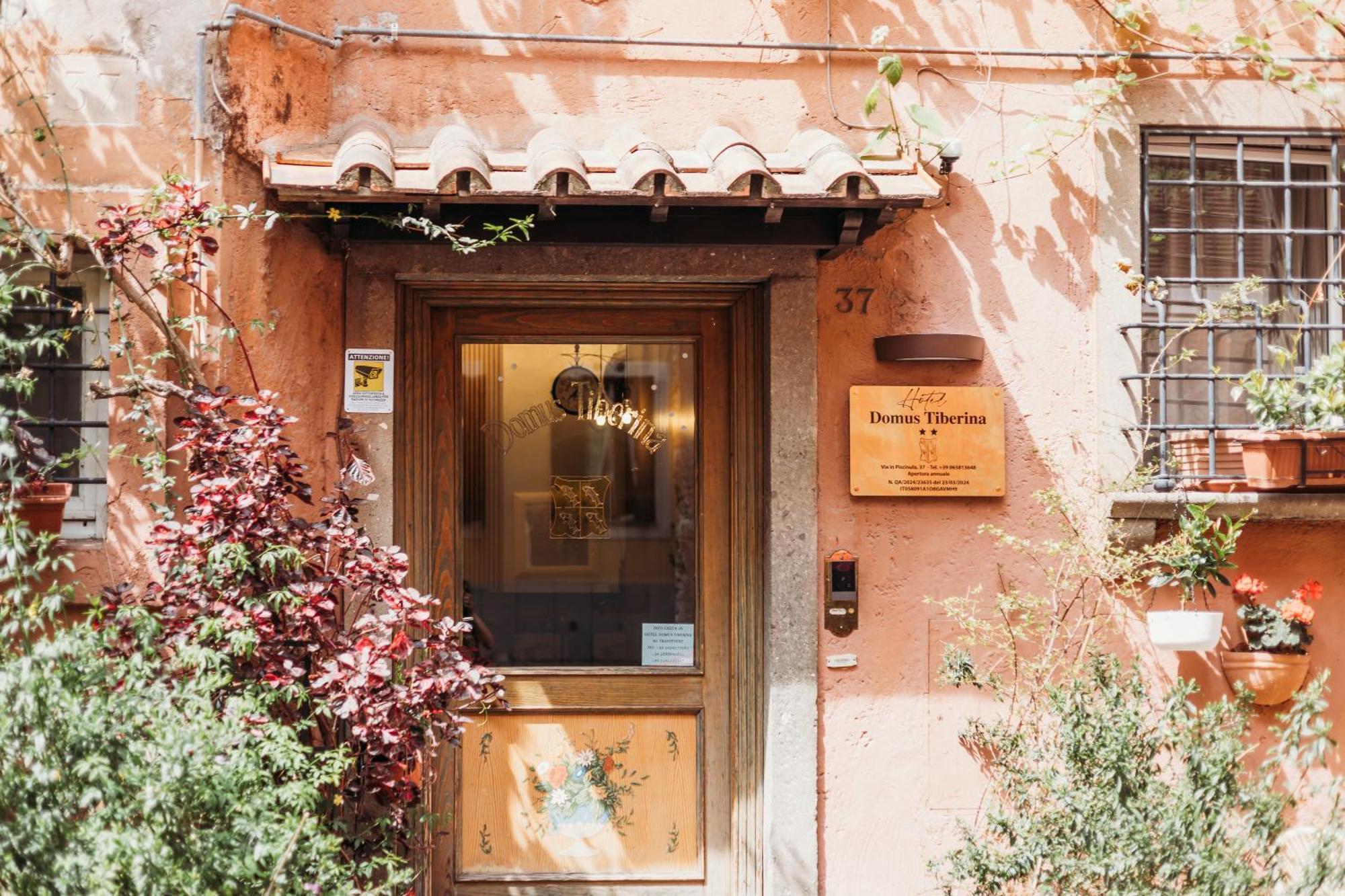 Hotel Domus Tiberina Ρώμη Εξωτερικό φωτογραφία