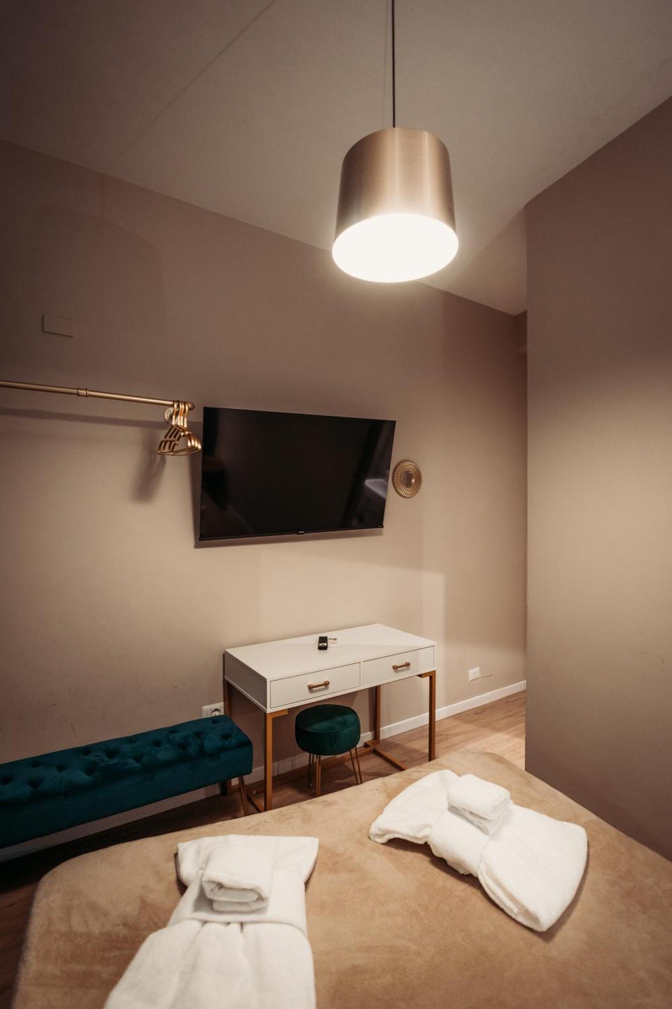 Hotel Domus Tiberina Ρώμη Εξωτερικό φωτογραφία