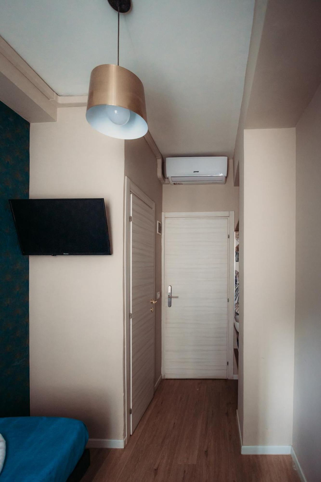 Hotel Domus Tiberina Ρώμη Εξωτερικό φωτογραφία